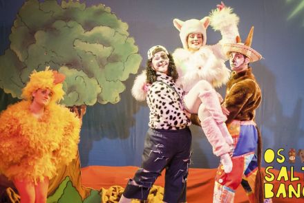 Espetáculo: Os Saltimbancos