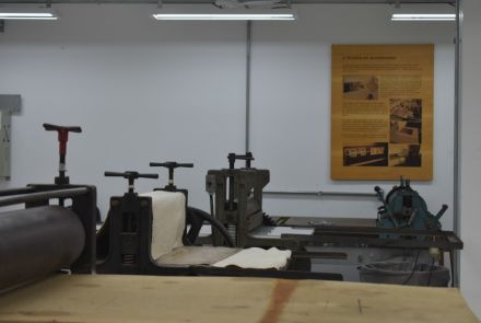 Exposição coletiva ‘O atelier como encruzilhada: práticas e discussões em torno da gravura’