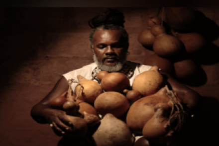 Show: "O Arco Ancestral e os Vissungos das Gerais” de Mestre Negoativo