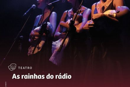 Imagem com três mulheres cantando com violão na mão 