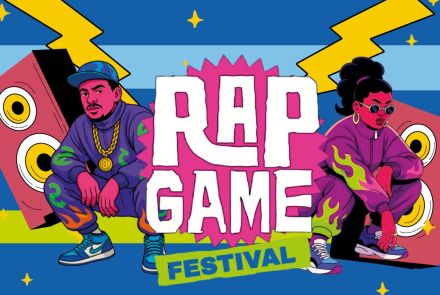 Imagem colorida, com um desenho de uma mulher e um homem sentados, caixa de som atras, como e local do evento 