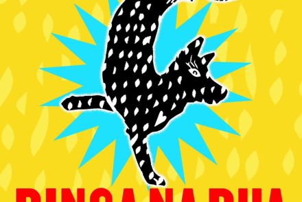 Ilustração colorida com texto: Binga na rua 24 de Janeiro. Fundo Amarelo com ilustração de um cachorro preto ao meio.