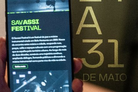 Flyer oficial com as datas: 24 a 31 de maio do evento: Savassi Festival 
