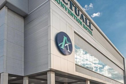 Actuall Convention by Summit Hotels